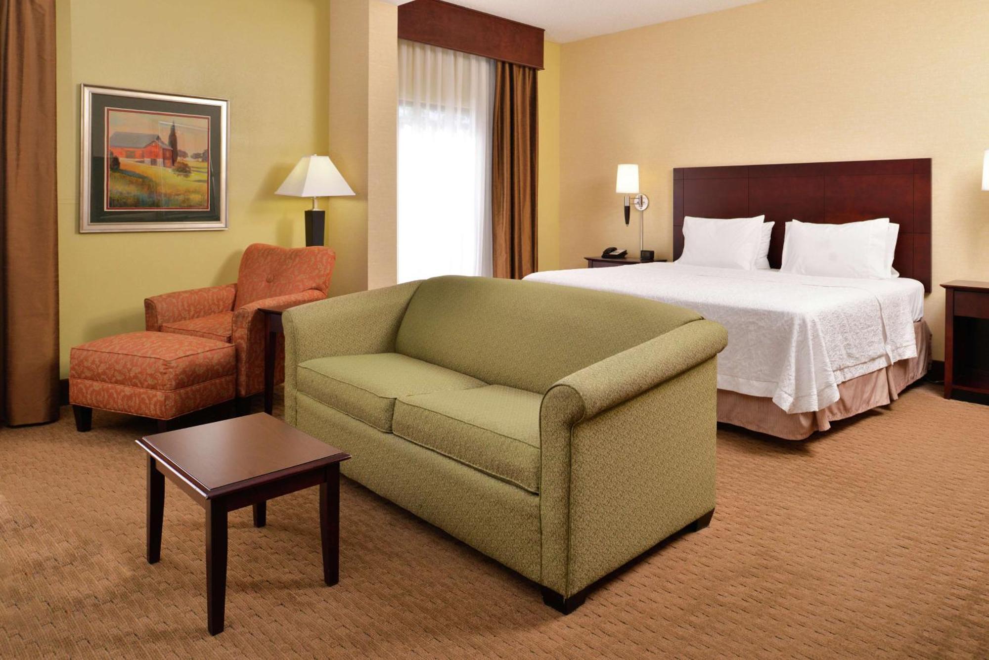 Hampton Inn Стантън Екстериор снимка