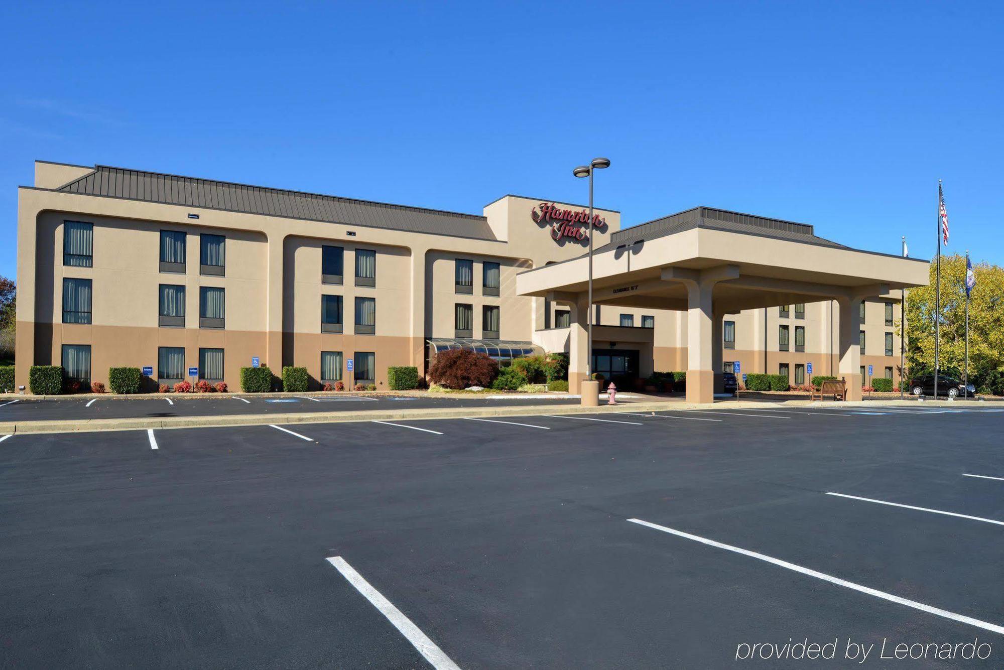 Hampton Inn Стантън Екстериор снимка
